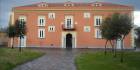 La Villa Favorita del '700 molto particolare del Miglio d’oro, denominata così dal re Ferdinando IV di Borbone fu realizzata da Ferdinando Fuga.